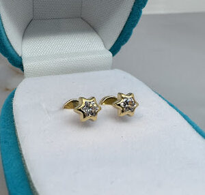 ABRIDORES ORO 18 KT - ESTRELLAS CON ZAFIROS BLANCOS