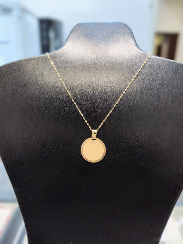 Medalla Oro 18 kt – MO0024