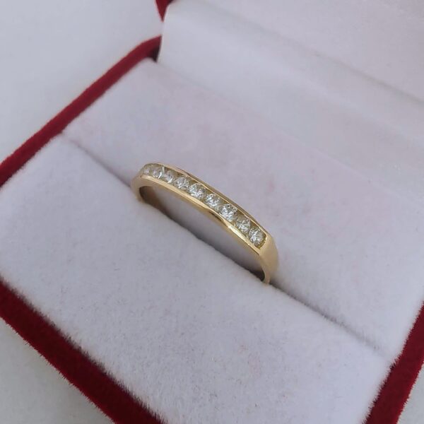 Anillo Medio Riviere - Oro 18 kt