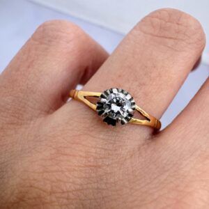 Anillo con Diamante - Oro 18 kt