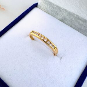 Cintillo Oro 18 kt - Medio Riviere con Rosa de Francia