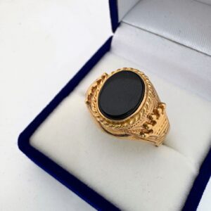 Anillo Oro 18 kt - Sello Oval Negro