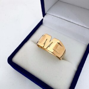 Anillo Oro 18 kt - Sello Inicial