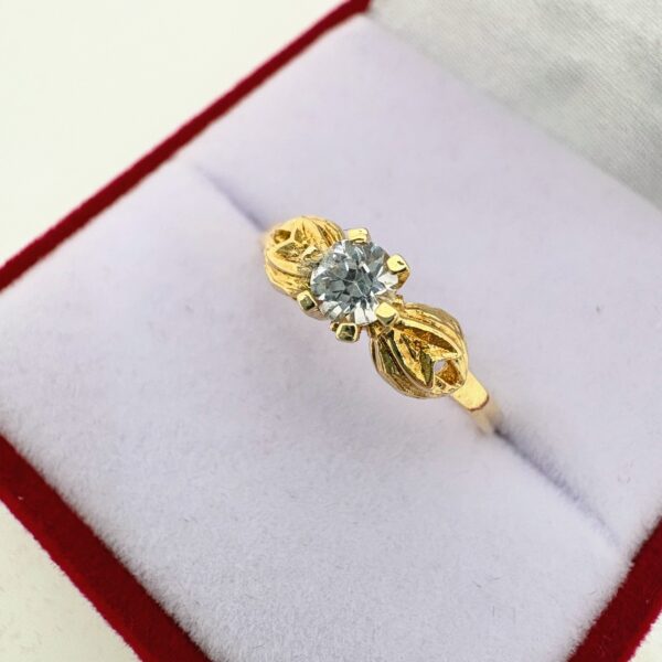 Anillo de Compromiso Oro 18kt - Solitario