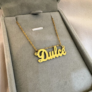 Conjunto nombre personalizado - oro 18kt