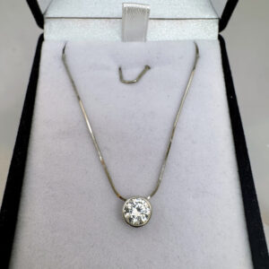 Conjunto Susanito con zafiro - Oro Blanco