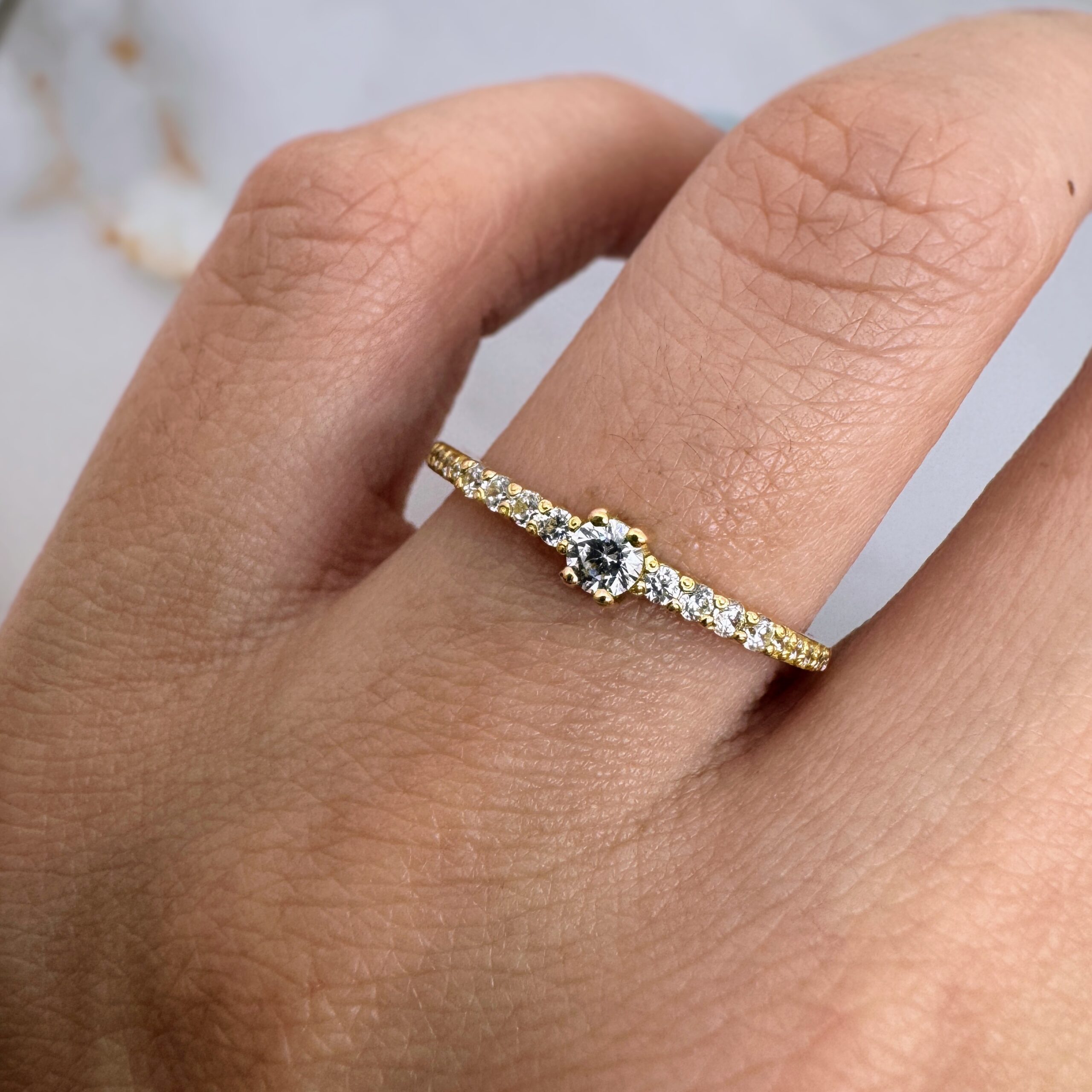 Cintillo Oro 18 kt - “Promesa”